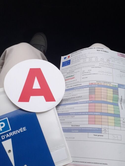 Grille d’évaluation du permis : découvrez comment l’inspecteur attribue ses notes